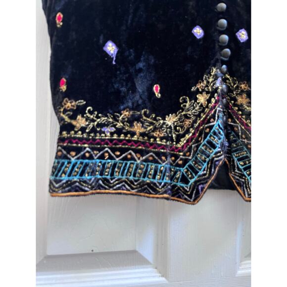 Vintage Together! Mixed Media Colorful Embroidered Detail Dark Boho Vest Small - Picture 6 of 14